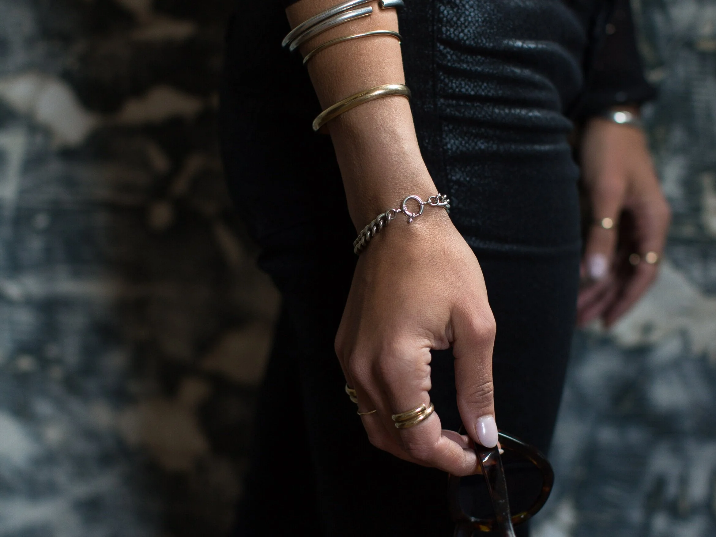 ●DOFFJASON● Crumble Chain Pearl Bracelet DJ24SSEBR001SLV The Silver Riggins Chain Bracelet — Maple & J